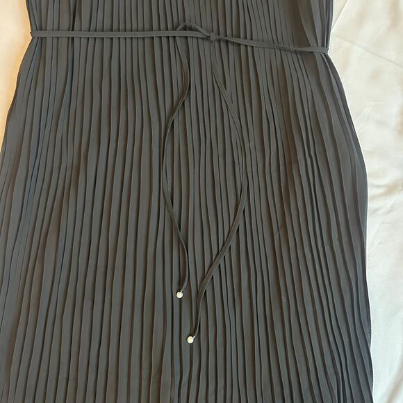 Sam Edelman Black Accordion Pleated, High Lo, Lined, Belted, Midi Dress- 2 - Picture 6 of 12